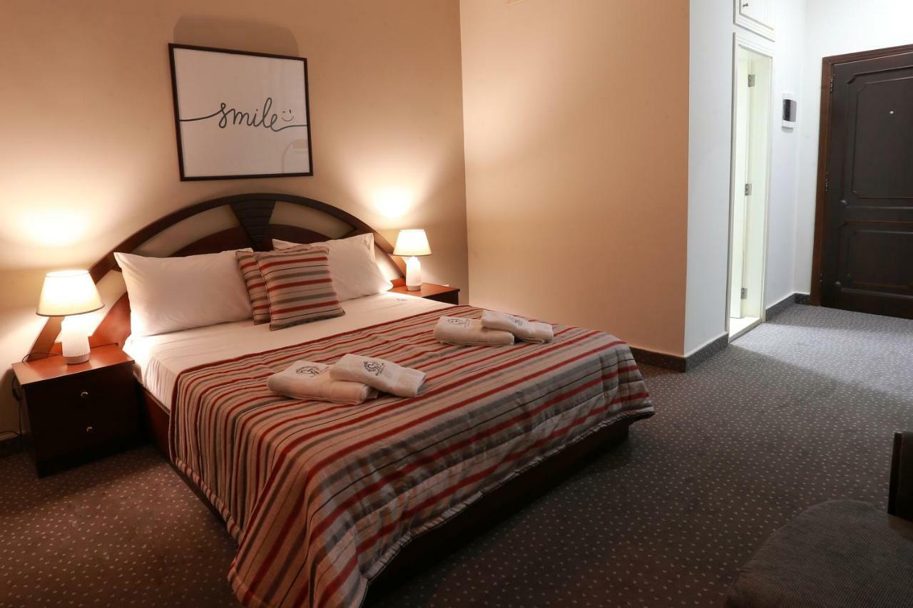 Nine Seven Hotel Adma wa Dafneh Exteriör bild