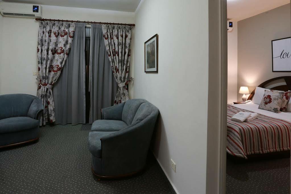 Nine Seven Hotel Adma wa Dafneh Exteriör bild